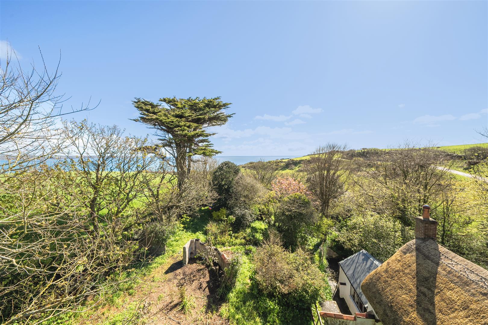 Parnvoose period cottage for sale, The Lizard, Cornwall, interior view 3